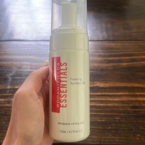 ✨BRAND NEW✨ Foaming Sunless Tanner
